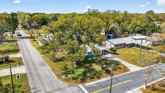 901 N NANCY TERRACE, Plant City, FL 33563