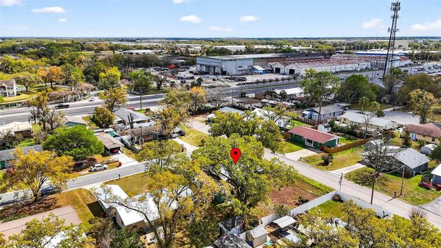 901 N NANCY TERRACE, Plant City, FL 33563