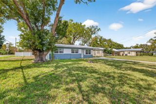 901 N NANCY TERRACE, Plant City, FL 33563