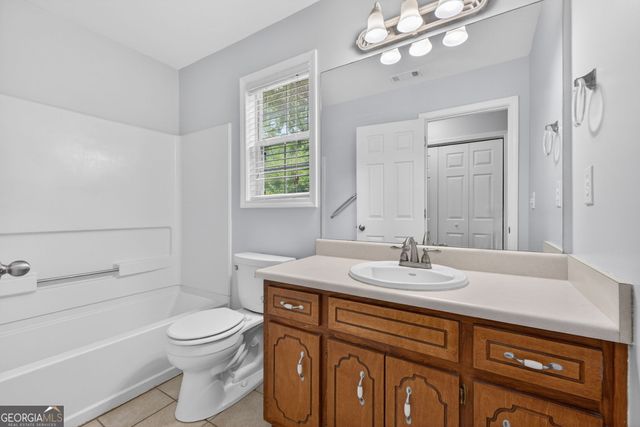 191 Rockport Drive, Mcdonough, GA 30253
