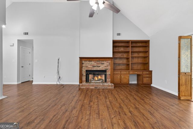 191 Rockport Drive, Mcdonough, GA 30253