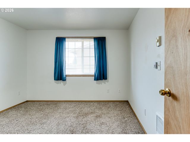 112 LEA Ave, Eugene, OR 97404