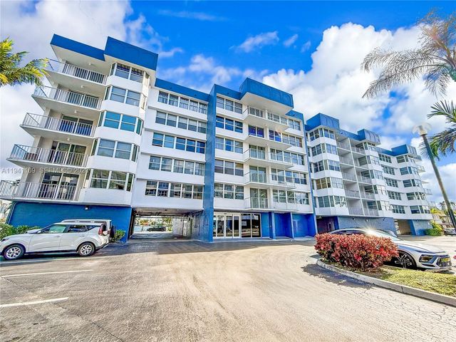 16570 NE 26th Ave 2J, North Miami Beach, FL 33160