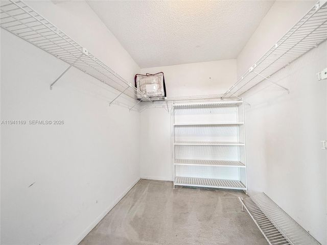 16570 NE 26th Ave 2J, North Miami Beach, FL 33160