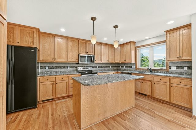 2144 Jade Lane NE, Rochester, MN 55906