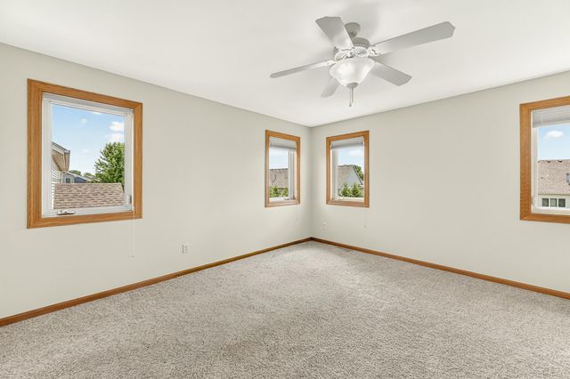 2144 Jade Lane NE, Rochester, MN 55906