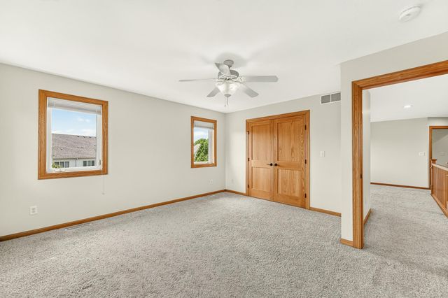 2144 Jade Lane NE, Rochester, MN 55906