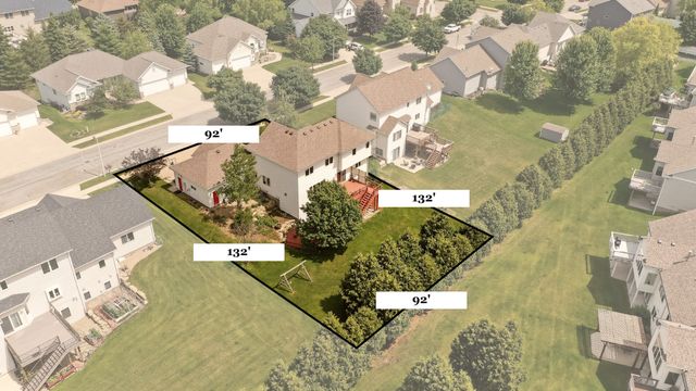 2144 Jade Lane NE, Rochester, MN 55906
