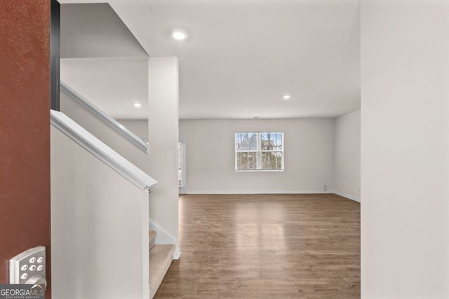 90 Deer Run Drive, Dallas, GA 30132