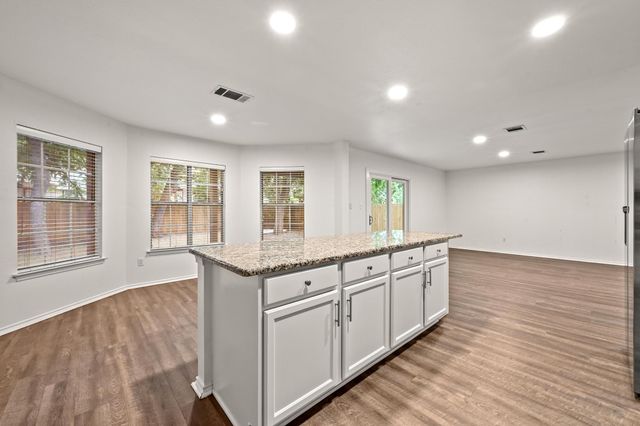 2217 Riker Ridge TRL, Austin, TX 78748