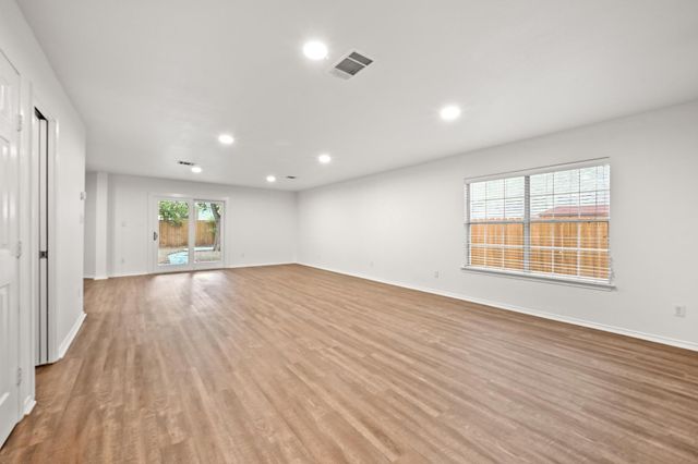2217 Riker Ridge TRL, Austin, TX 78748