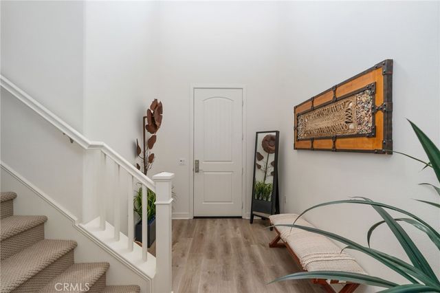 129 Carlow, Irvine, CA 92618