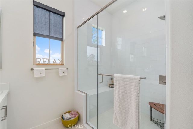 129 Carlow, Irvine, CA 92618