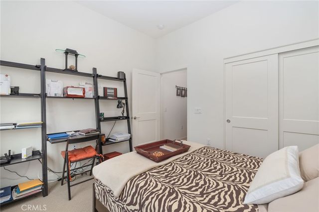 129 Carlow, Irvine, CA 92618