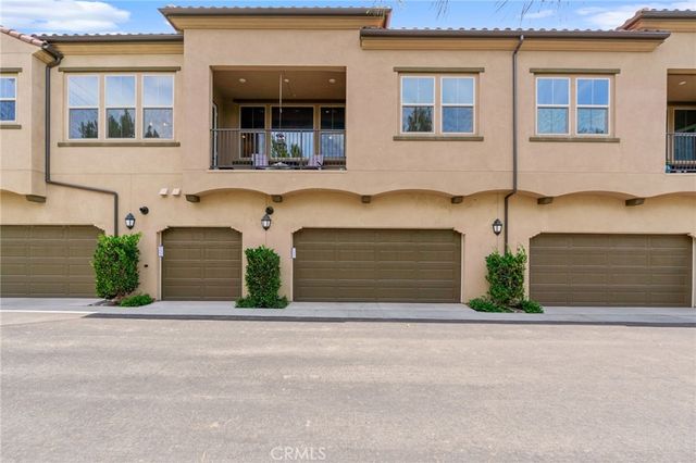 129 Carlow, Irvine, CA 92618