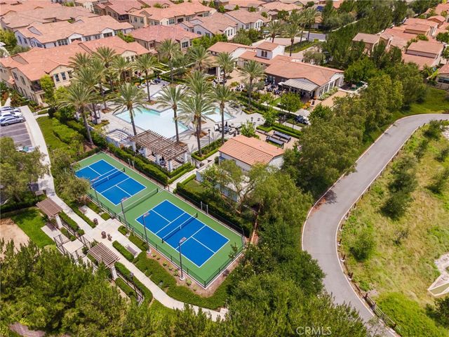 129 Carlow, Irvine, CA 92618