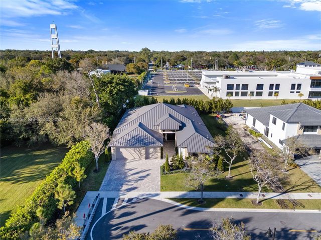 7387 SW 74th Lane, Miami, FL 33143