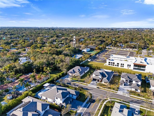 7387 SW 74th Lane, Miami, FL 33143
