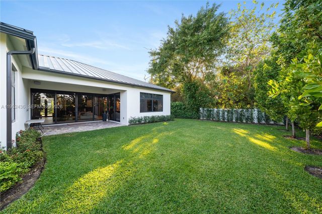 7387 SW 74th Lane, Miami, FL 33143