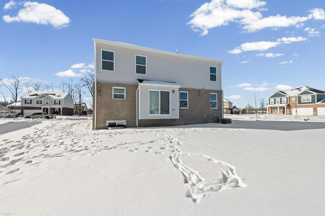 14211 Laurelwood Drive, Belleville, MI 48111
