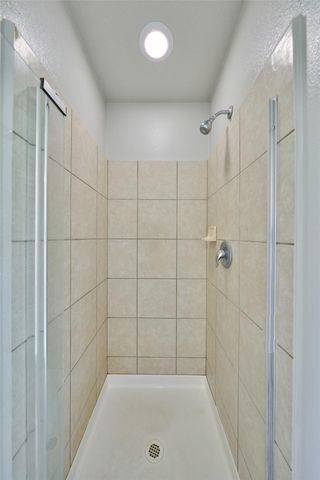 9935 Knob Hollow Way, Conroe, TX 77385