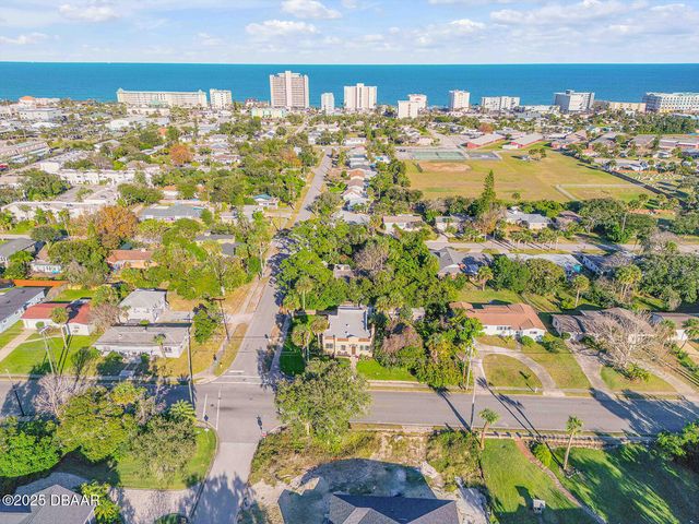 113 S Halifax Drive, Ormond Beach, FL 32176