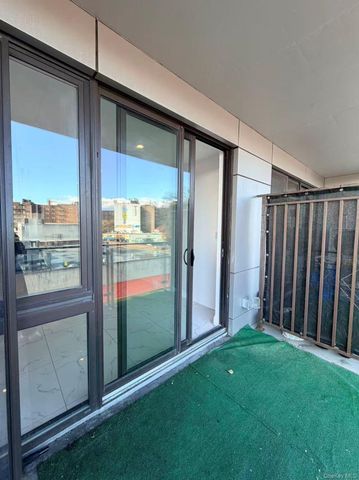 45-16 83rd Street E-4H, Elmhurst, NY 11373