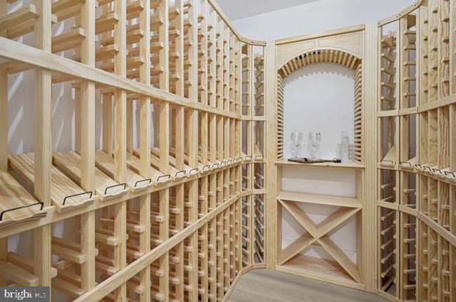 7709 SEBAGO RD, Bethesda, MD 20817