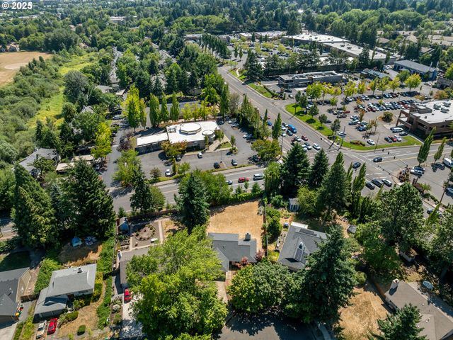 10470 Sw TARPAN Dr, Beaverton, OR 97008