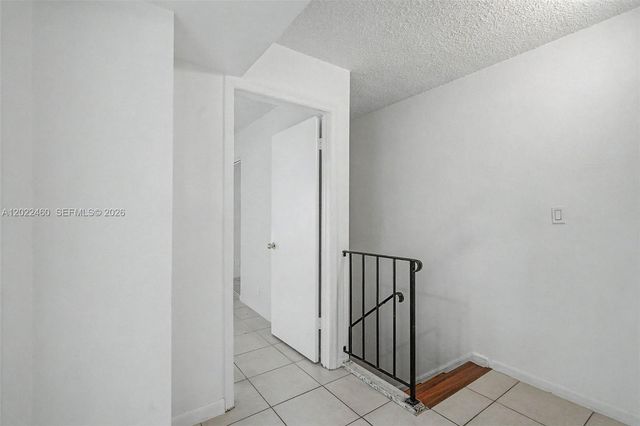 3764 SW 60th Ter 15, Davie, FL 33314