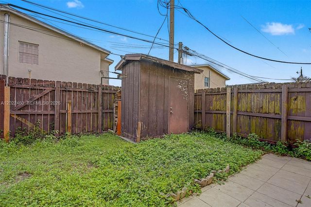 3764 SW 60th Ter 15, Davie, FL 33314
