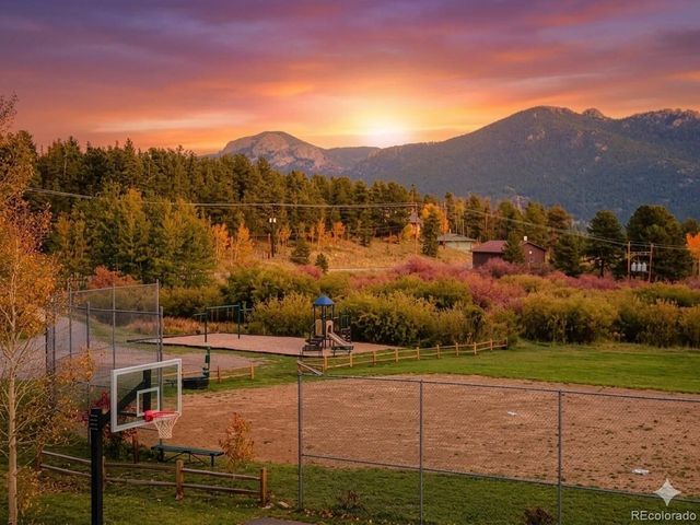 1330 S Dory Lakes Dr, Black Hawk, CO 80422