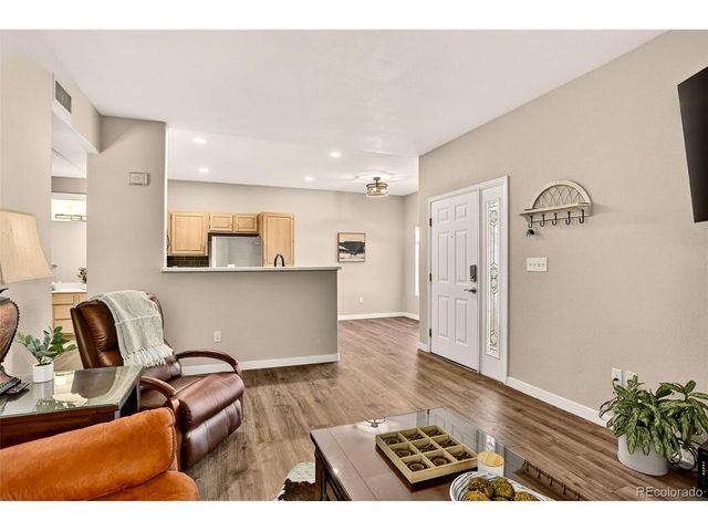 1190 Opal St 104, Broomfield, CO 80020