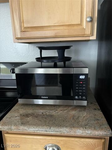 3930 University Center Drive 702, Las Vegas, NV 89119