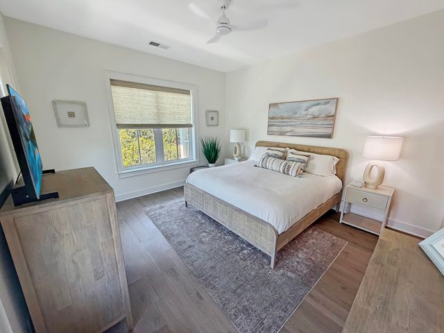 320 Longshore Street 1046, Charleston, SC 29492