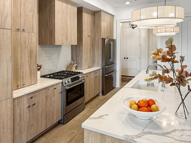 320 Longshore Street 1046, Charleston, SC 29492