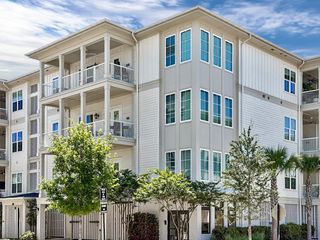 320 Longshore Street 1046, Charleston, SC 29492