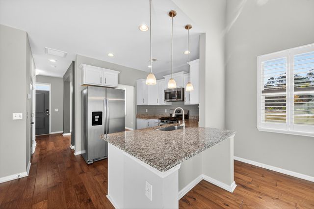 605 Hilchot Drive, Summerville, SC 29486