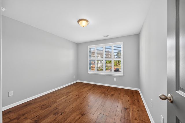 605 Hilchot Drive, Summerville, SC 29486