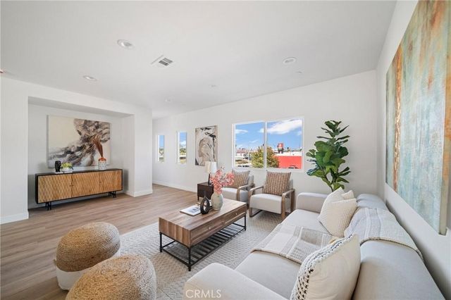 7692 9th Street 112, Buena Park, CA 90621