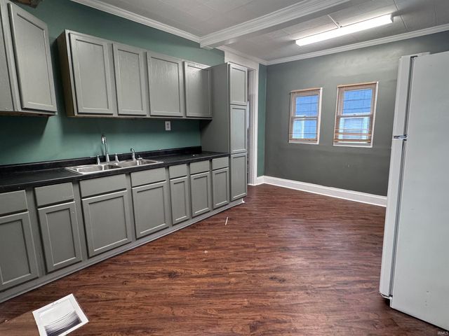 721 W 6th Street, Marion, IN 46953