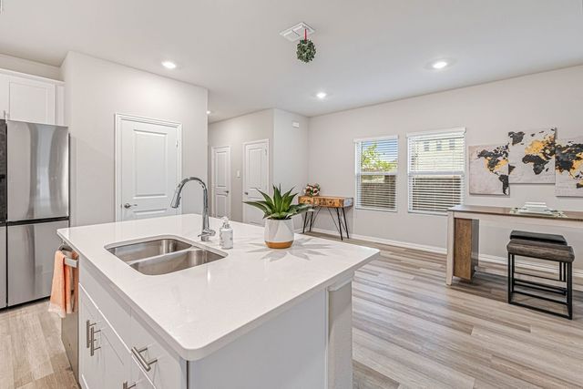 610 Melody Hill Drive, Princeton, TX 75071