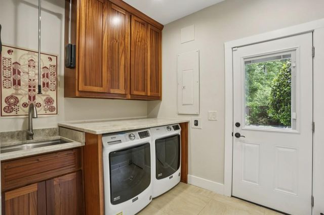 4563 Village Drive, Atlanta, GA 30338