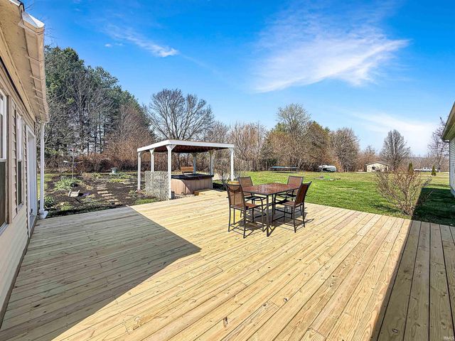 25 Aurora Ann Lane, Bedford, IN 47421