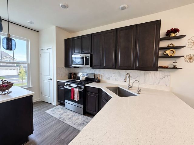 2701 Martini Street, Mundelein, IL 60060