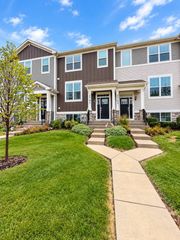 2701 Martini Street, Mundelein, IL 60060