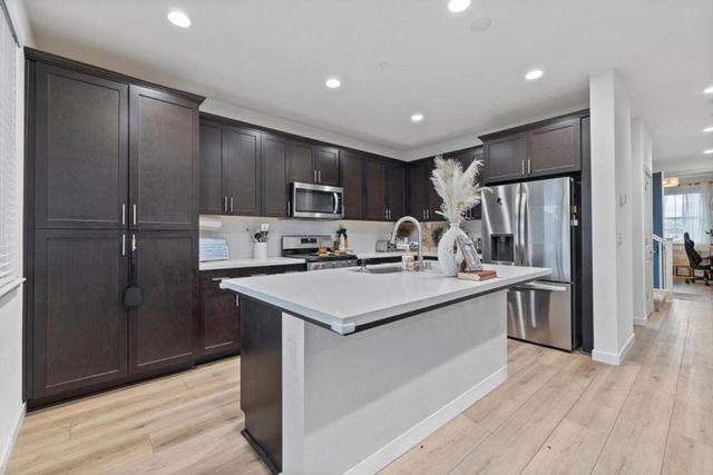 2651 Mulholland Drive, Lathrop, CA 95330