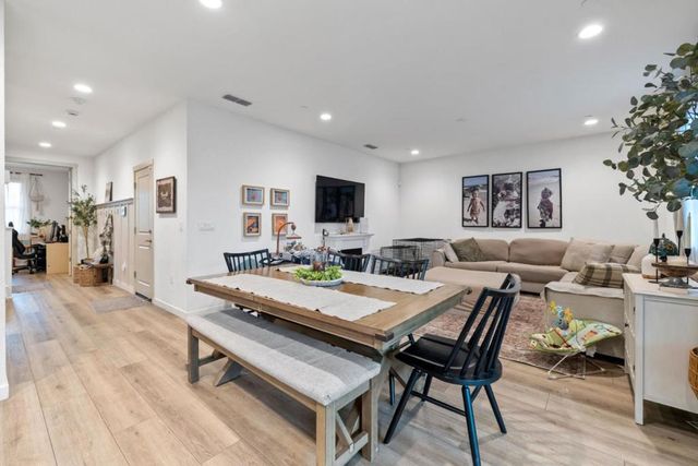 2651 Mulholland Drive, Lathrop, CA 95330