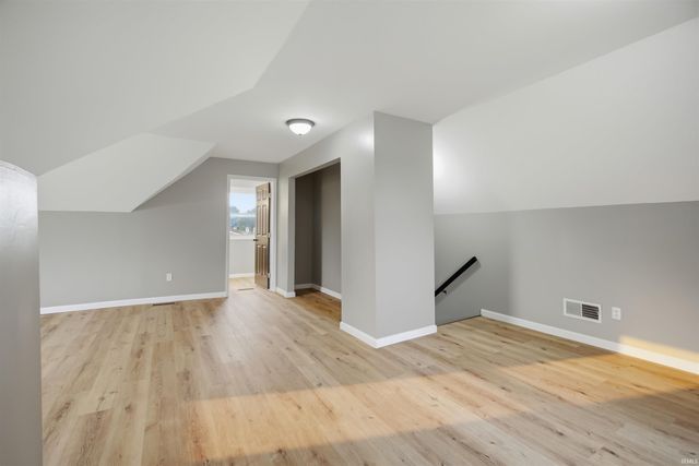 117 S Barclay Street, Fairmount, IN 46928