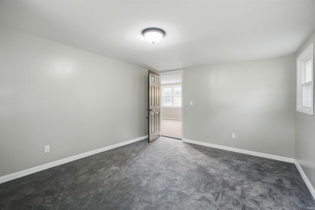 117 S Barclay Street, Fairmount, IN 46928
